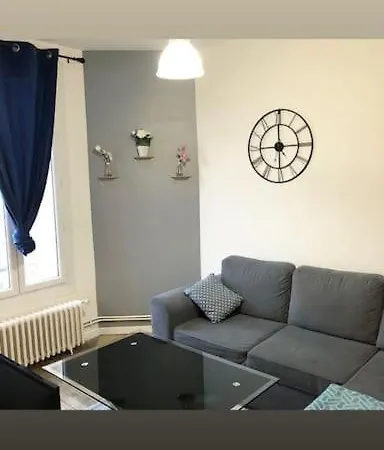 Apartament Musee Du Bourget