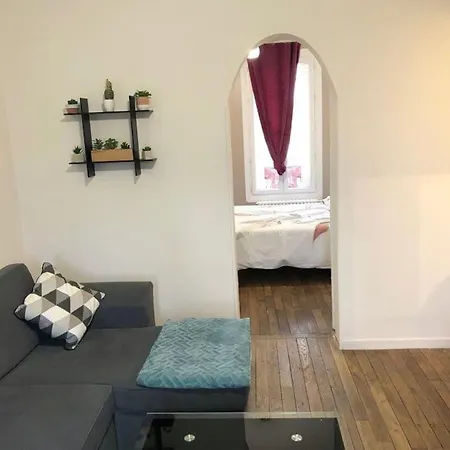 Apartament Musee Du Bourget *