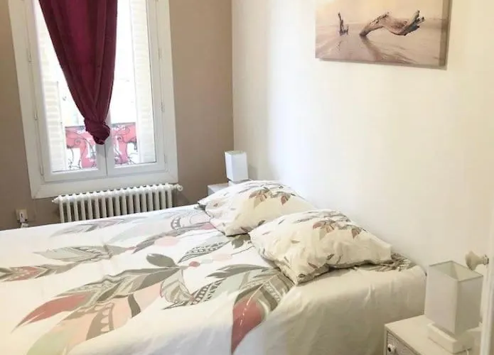 Apartment Musee Du Bourget *